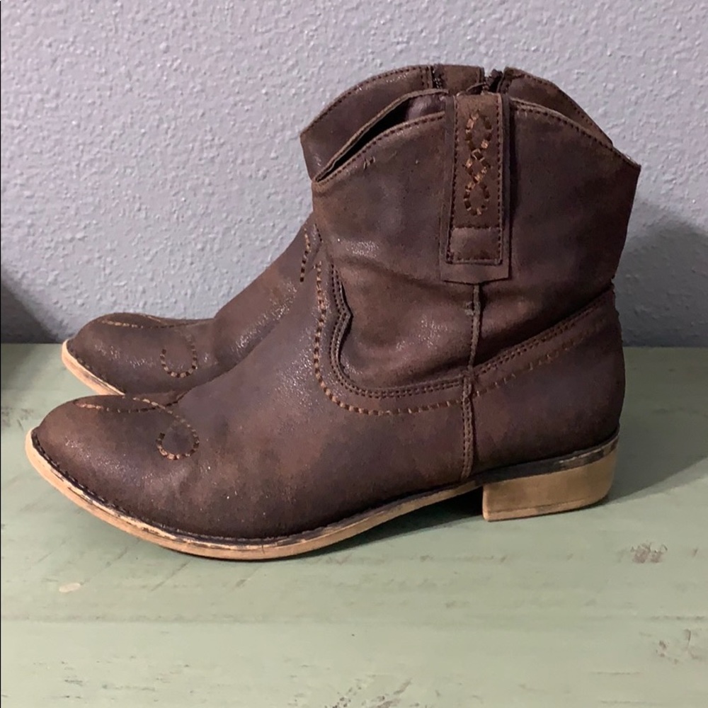 Cowboy booties Size 7